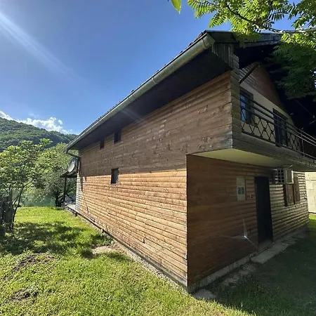 Holiday home Kraljice Teute2 *